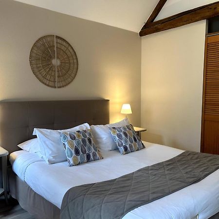 Logis Auberge Le Colombien - Hotel Et Restaurant วิลองดรี ภายนอก รูปภาพ