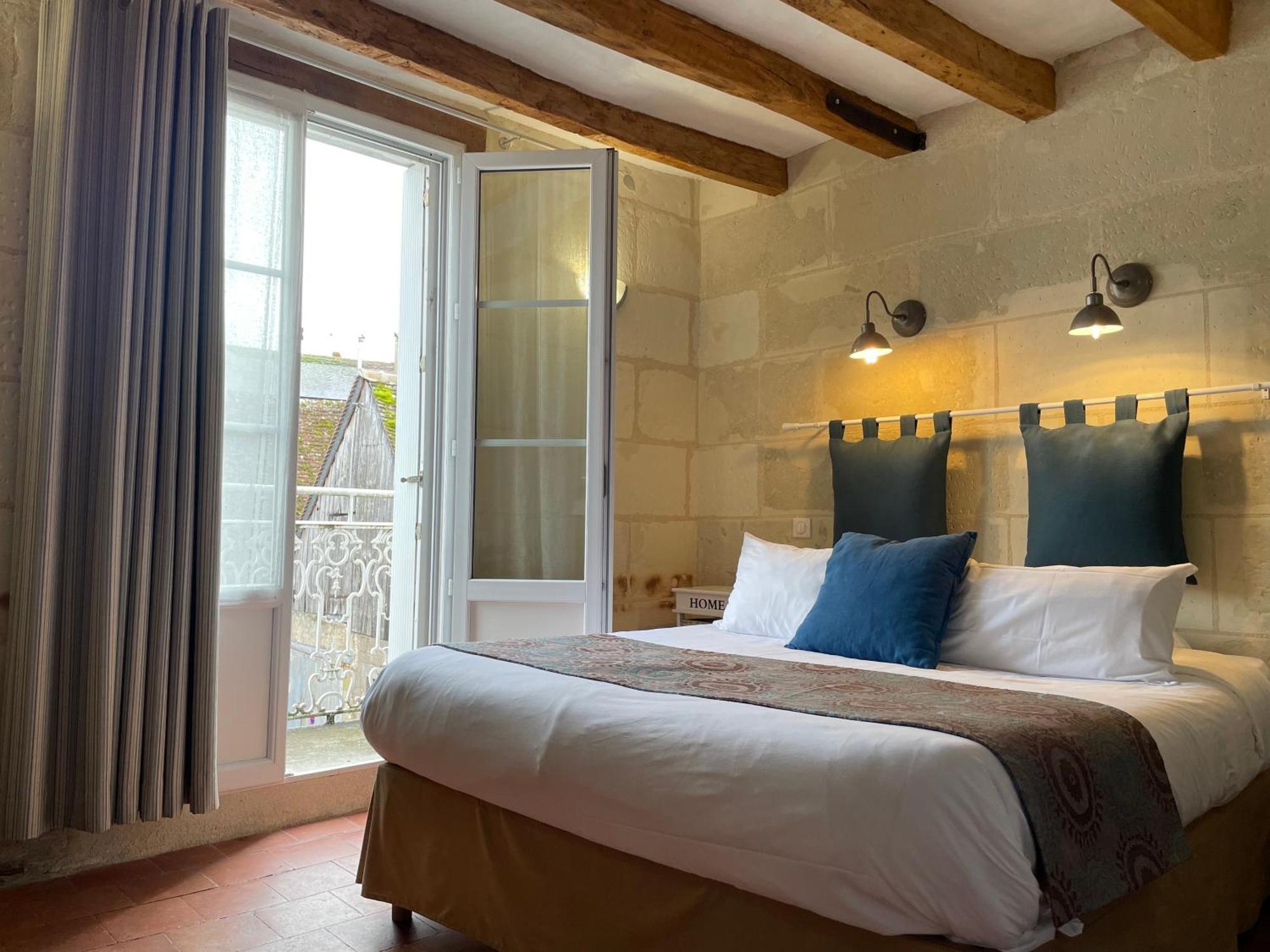 Logis Auberge Le Colombien - Hotel Et Restaurant วิลองดรี ภายนอก รูปภาพ