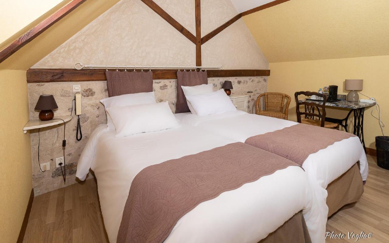 Logis Auberge Le Colombien - Hotel Et Restaurant วิลองดรี ห้อง รูปภาพ