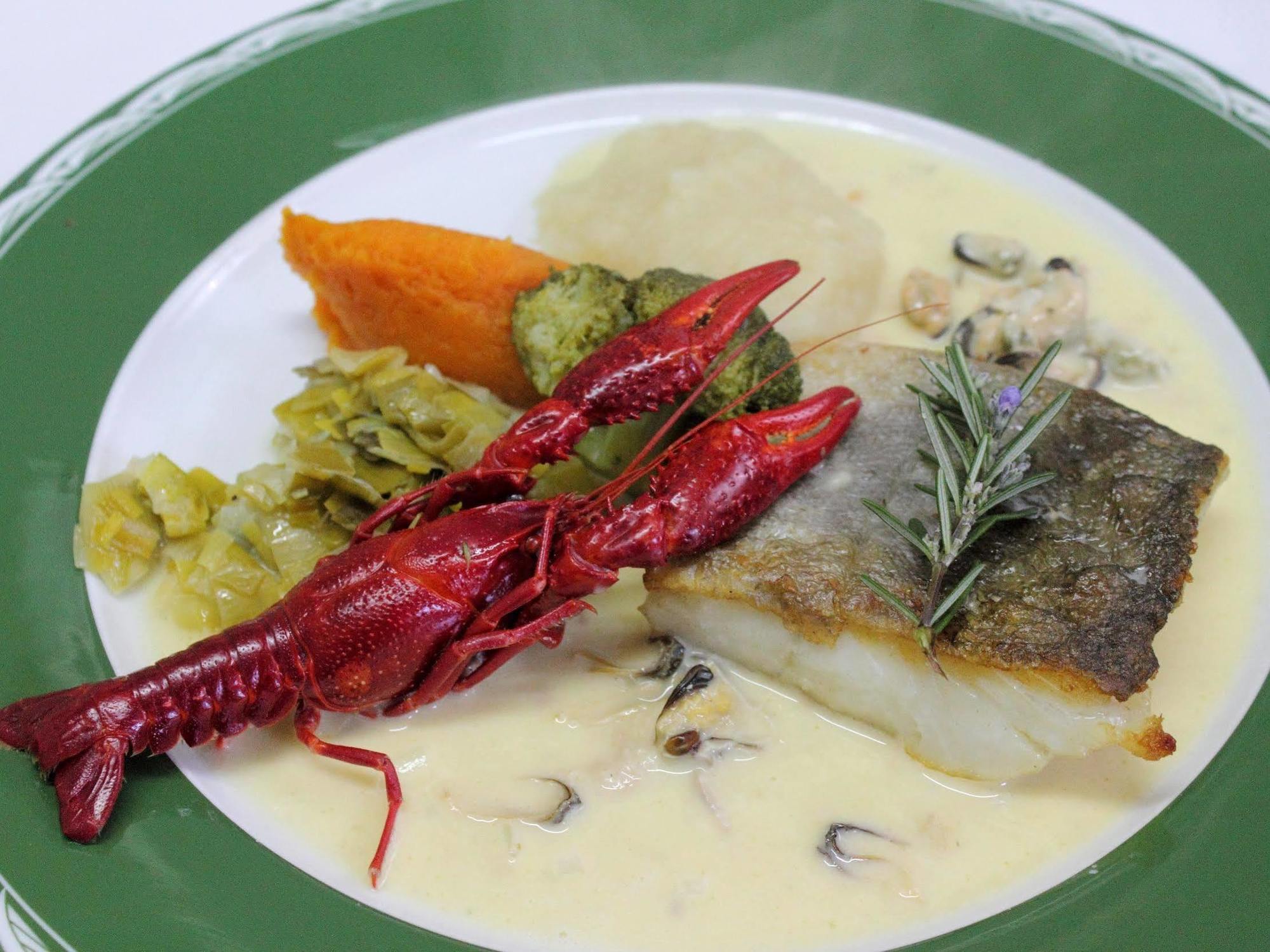 Logis Auberge Le Colombien - Hotel Et Restaurant วิลองดรี ภายนอก รูปภาพ
