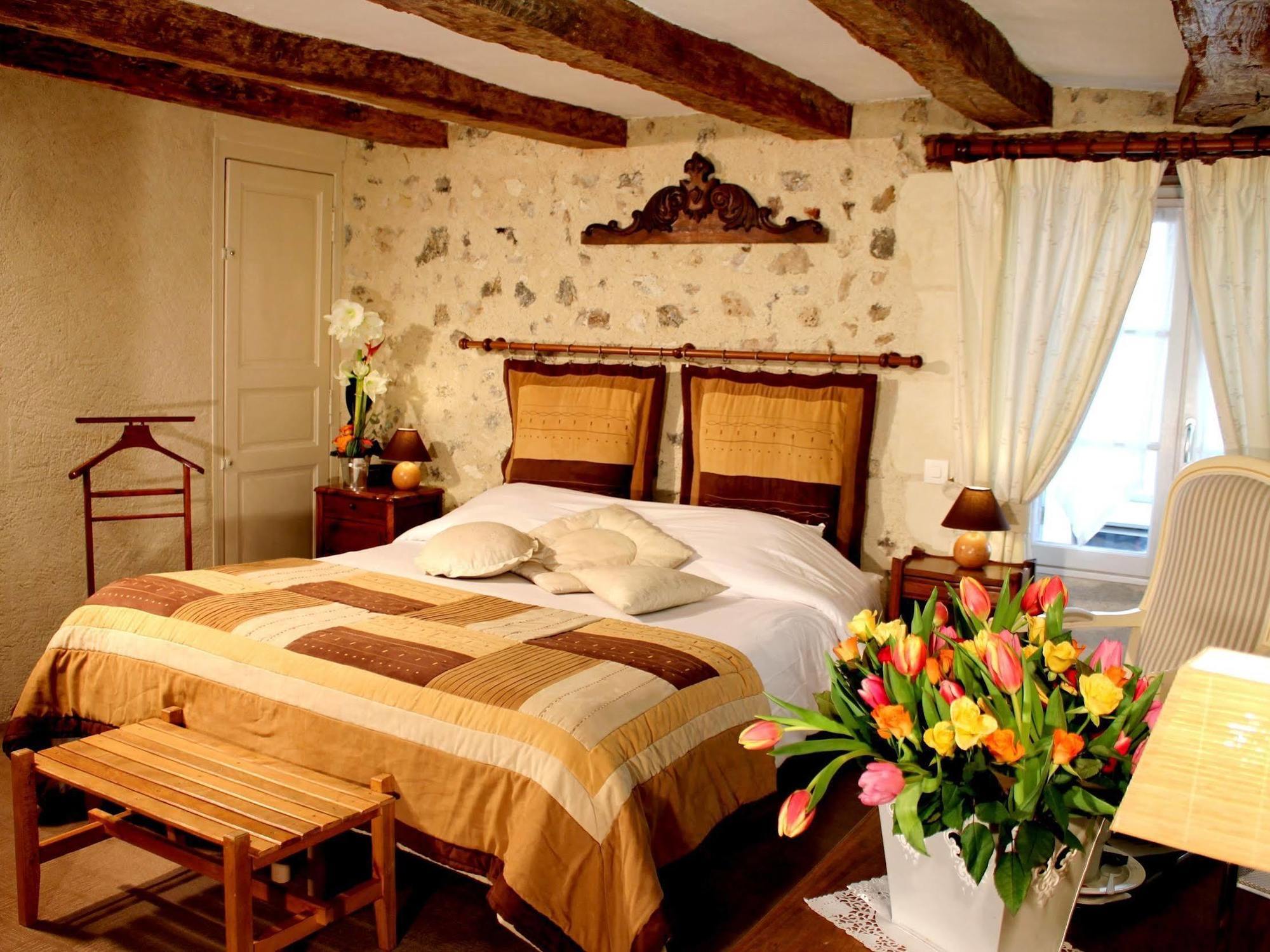 Logis Auberge Le Colombien - Hotel Et Restaurant วิลองดรี ภายนอก รูปภาพ